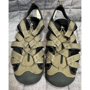 Ozark Trail Men’s Closed Toe Outdoor Hiking Sandals, Bungee, Rugged, Size 9